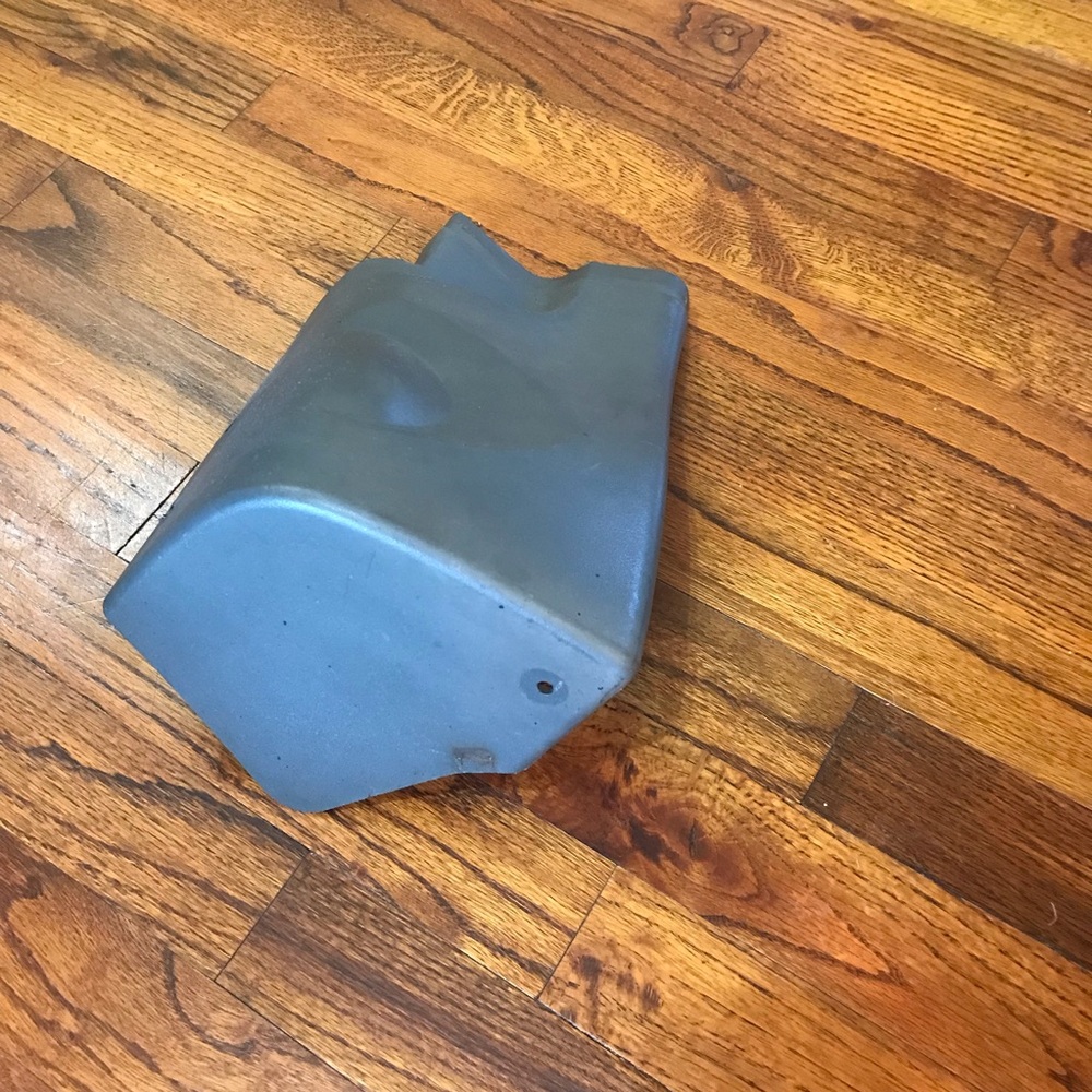Chevy Tahoe Z71 Molding Left Driver Rear Quarter Panel Trim Fender 15768599 - Picture 5 of 16